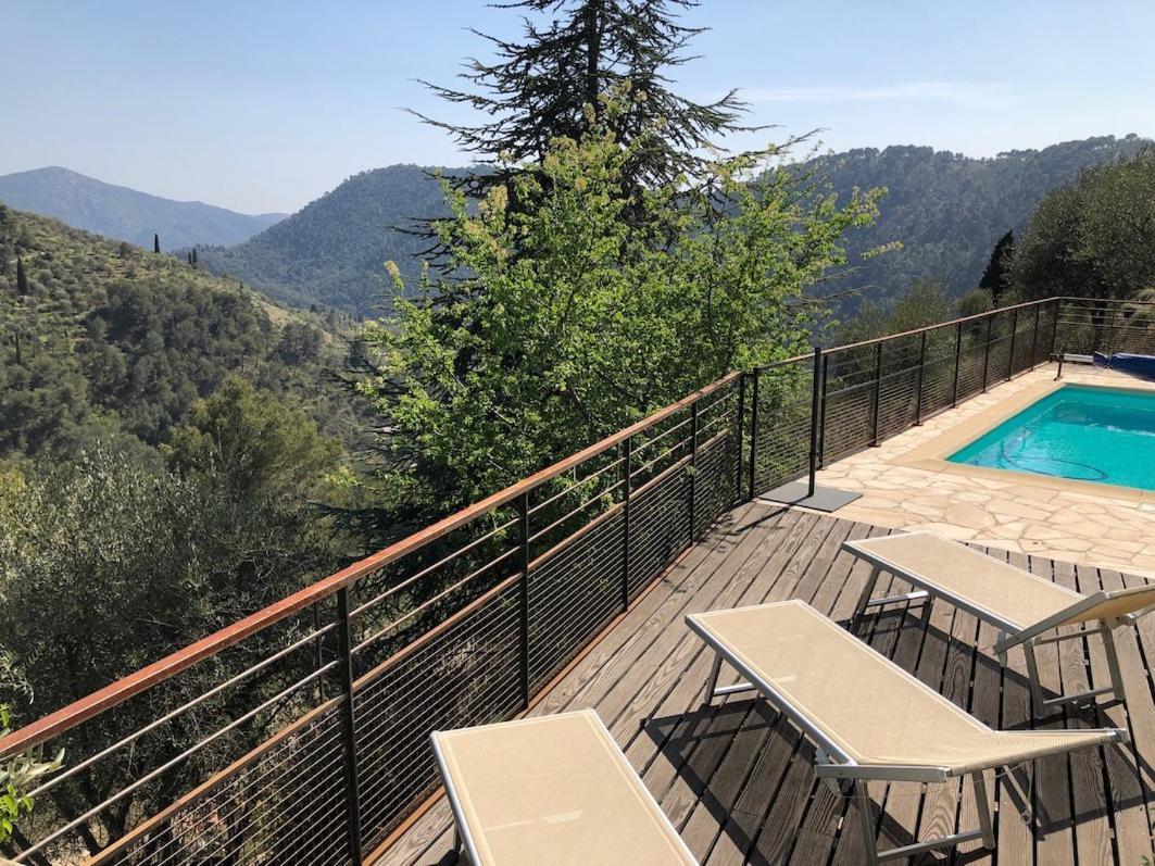 Les Figaires Villa L'Escarene Bagian luar foto