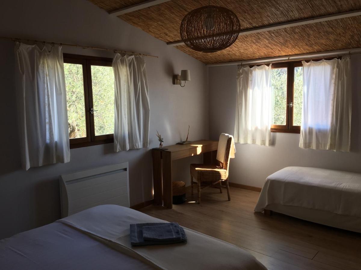 Les Figaires Villa L'Escarene Bagian luar foto