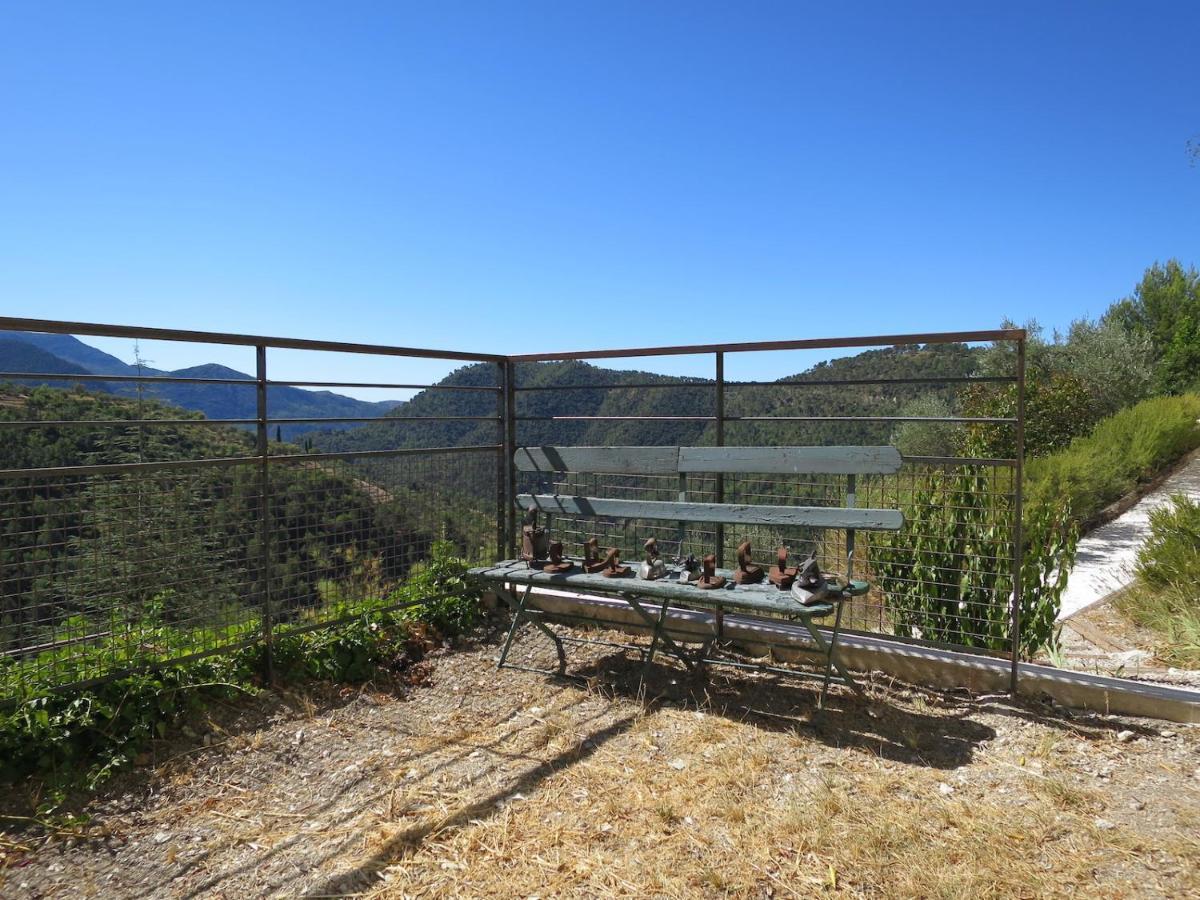 Les Figaires Villa L'Escarene Bagian luar foto